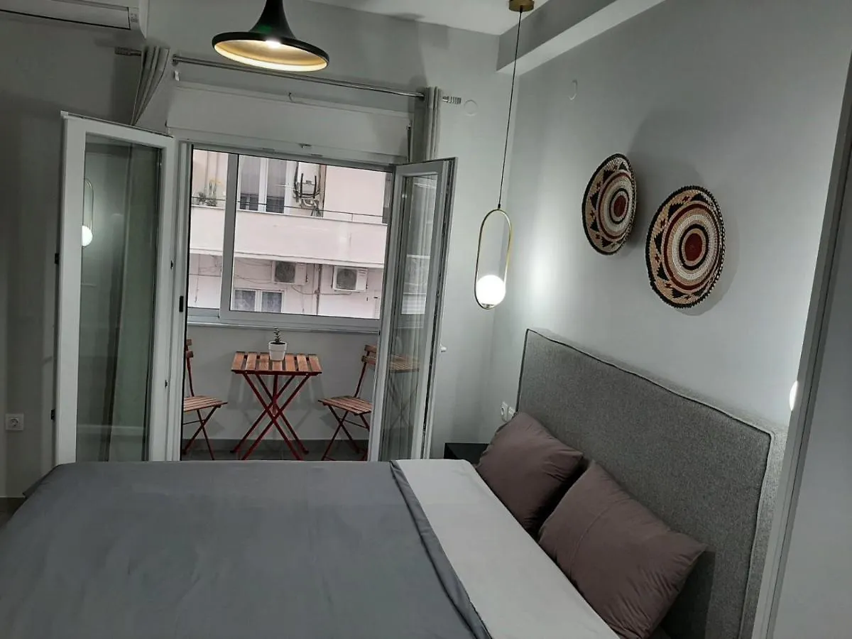 Vali_Skg Studio Thessaloniki Apartment